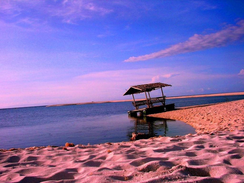 Somewhere Else Boutique Resort Mambajao Eksteriør bilde