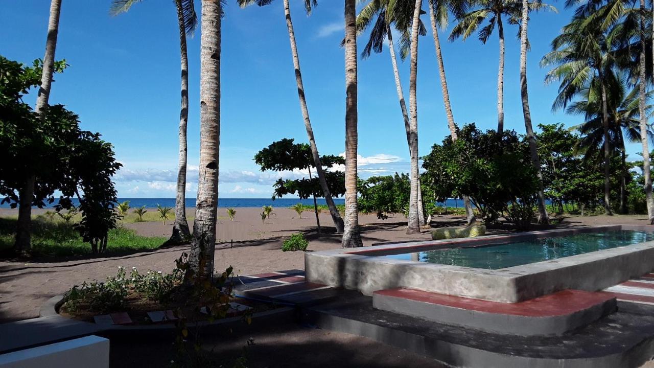 Somewhere Else Boutique Resort Mambajao Eksteriør bilde