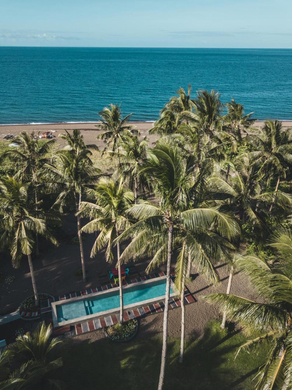 Somewhere Else Boutique Resort Mambajao Eksteriør bilde